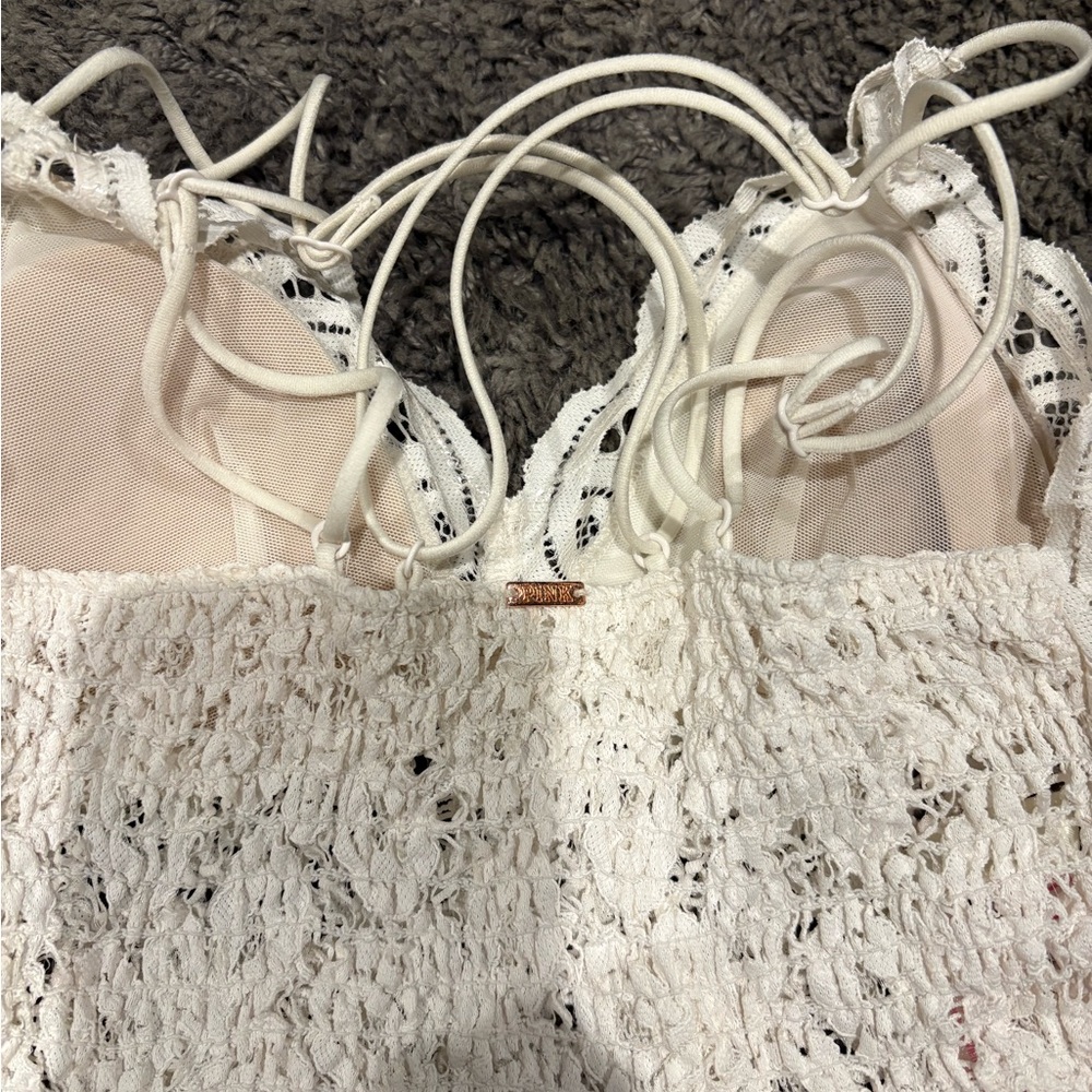 PINK Victoria's Secret White Lace Bralette - Picture 2 of 4